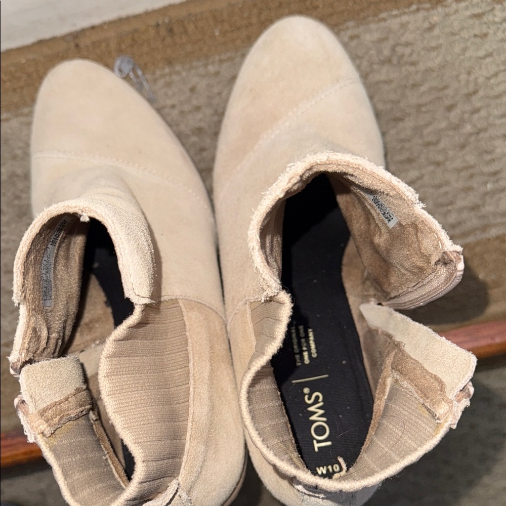 TOMS Women's Sadie Wedge Booties Beige Ankle Boots - Picture 11 of 14